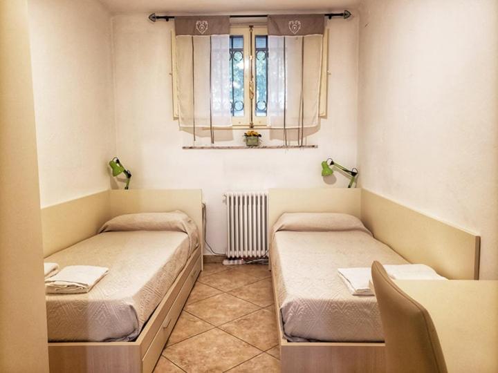 Golden House Apartment Bologna Exterior photo